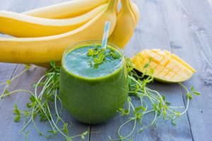 broccoli microgreen smoothie